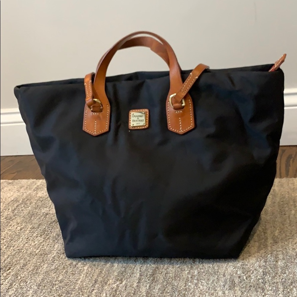 Dooney and Bourke purse